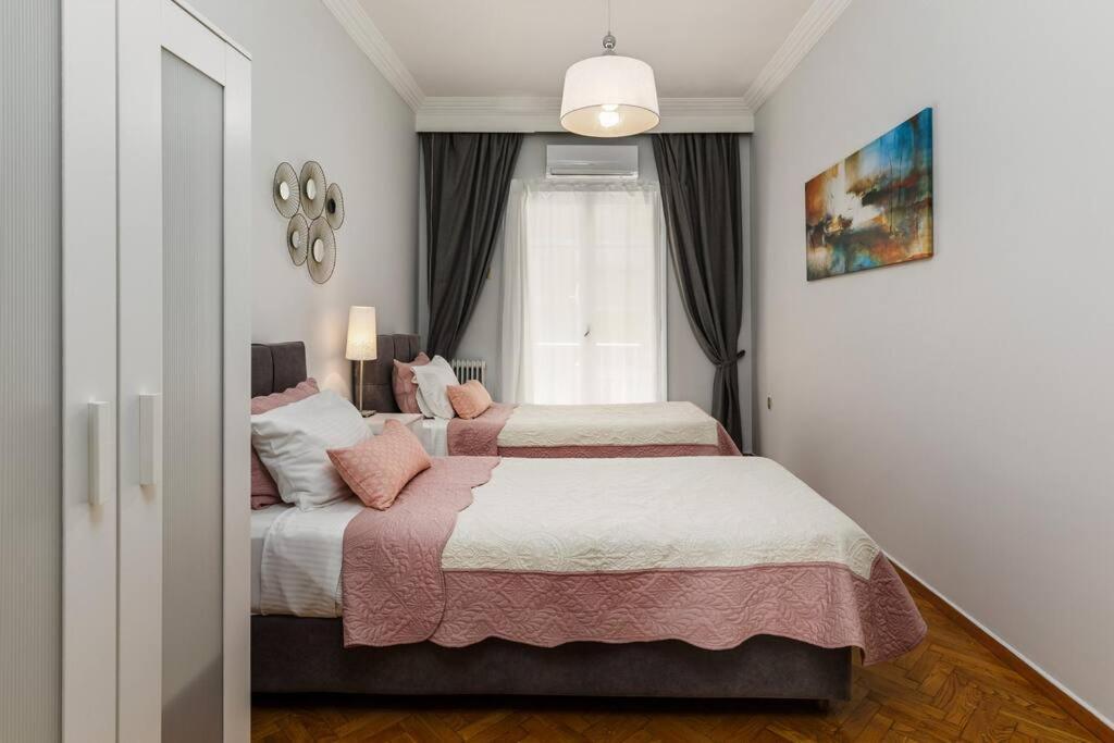 Location 3 Bedroom With View * Selanik